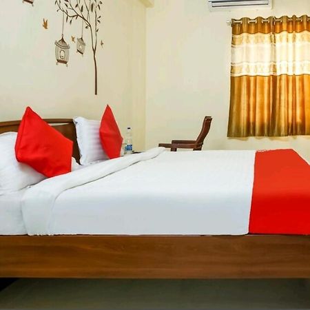 Nandas Grand Nellore Exterior foto